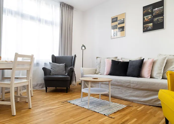 Househost Apt Starowislna 75-2